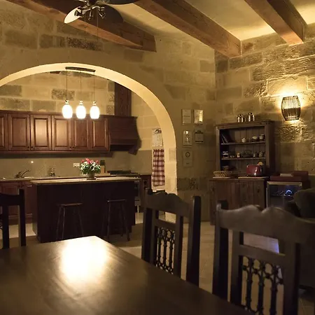 Ferrieha Farmhouse B&B Qala